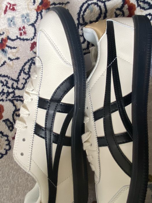 onitsuka tiger кроссы