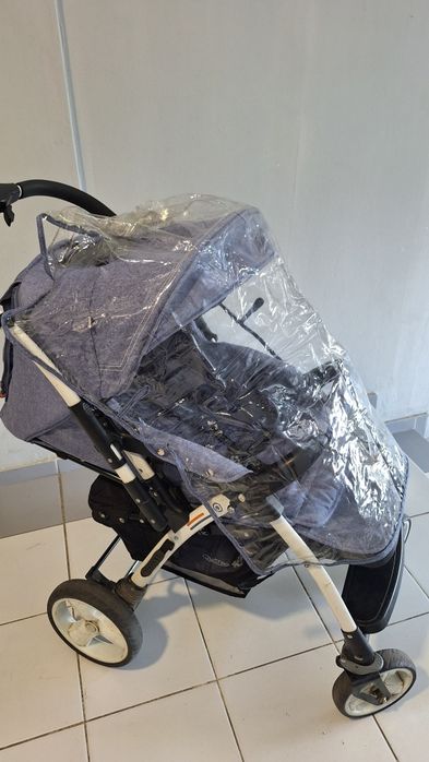 Продам коляску Adamex Quatro Monza