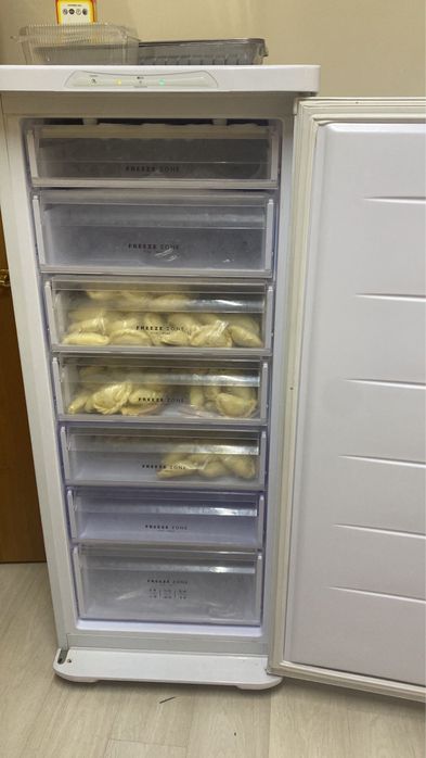 Морозильник вертикальный