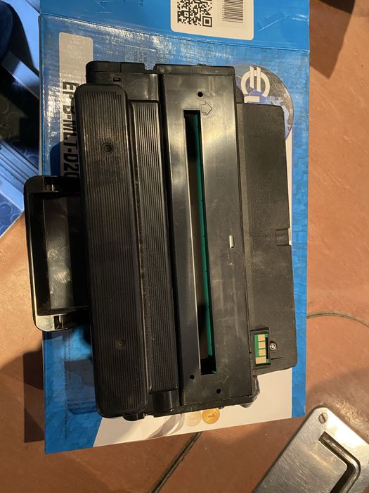 Картридж новый SAMSUNG MLT-D205S