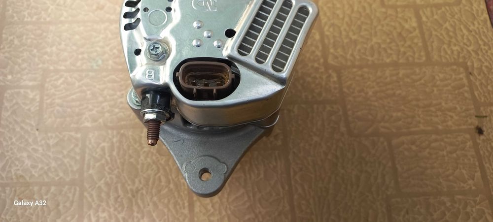 Продам.  Новый Генератор на спецтехнику