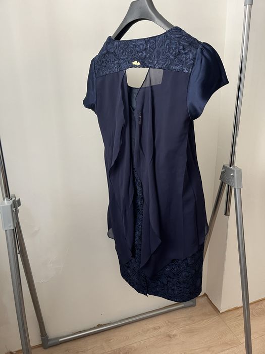 Тъмно синя официална рокля Роси