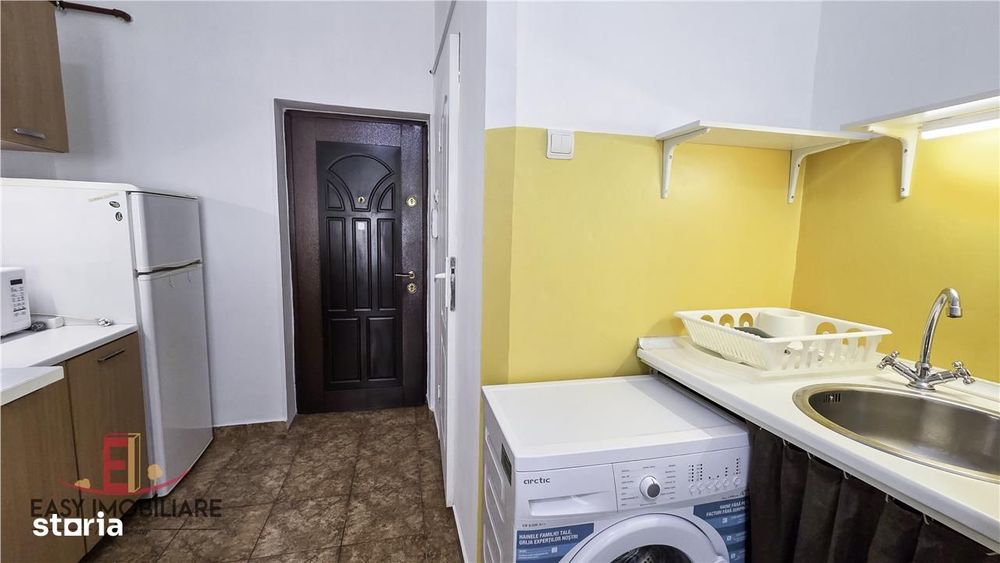 Garsonera la etaj 1, Semicentral, gata amenajata, ideal pentru investi