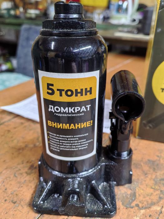 Продам гидравлический домкрат