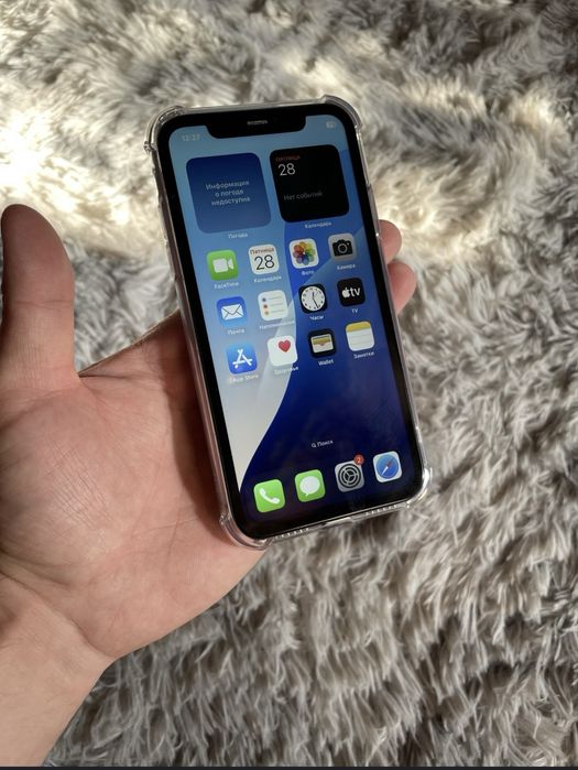 Продам телефон айфон 11/128/77