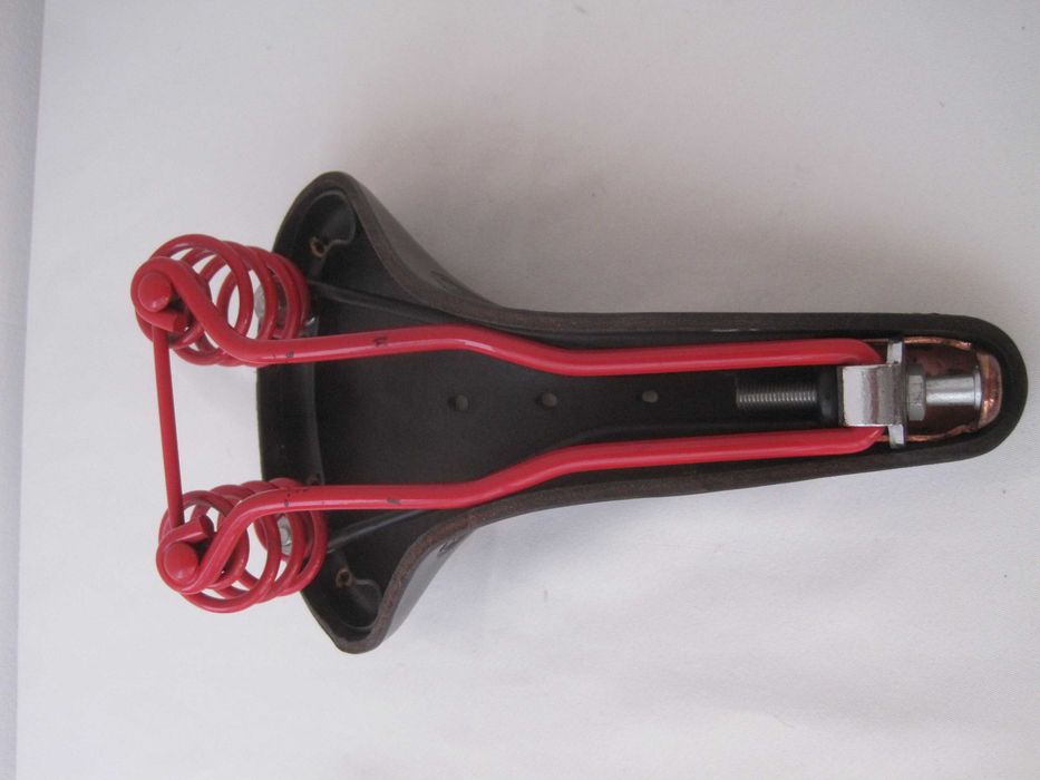 BROOKS-велосипедни седла