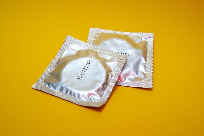 Бесплатная доставка! Презервативы!