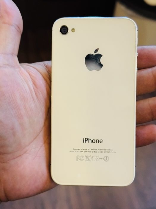 Iphone 4s 16GB с регистарации