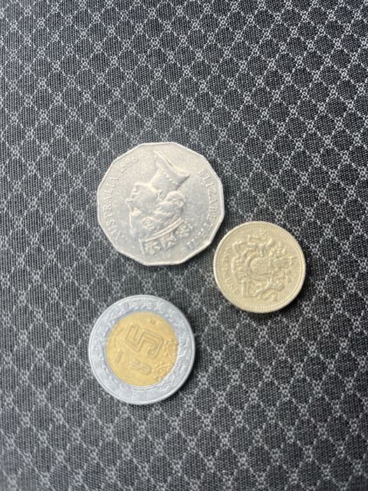 Bani foarte vechi romanesti straini