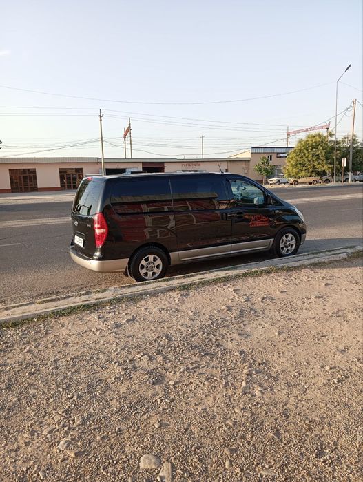 Hyundai grand starex