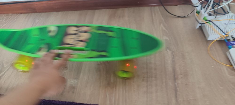 Самокат, скейтборд, скейт