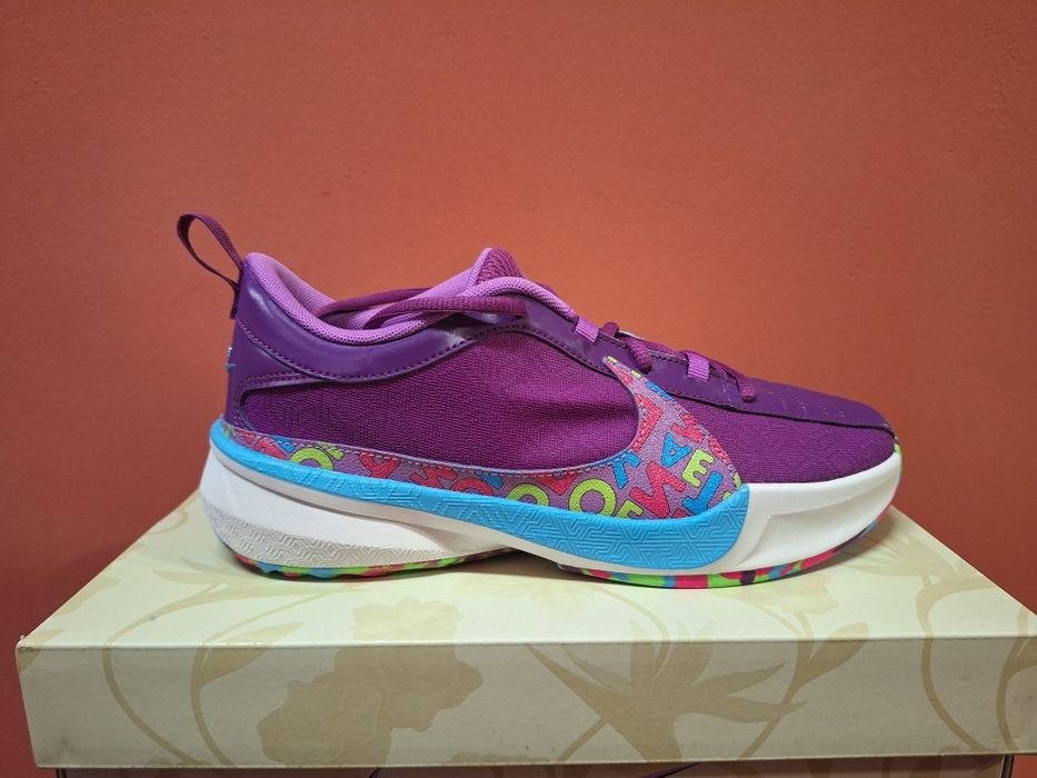 Nike Freak 5 - дамски маратонки