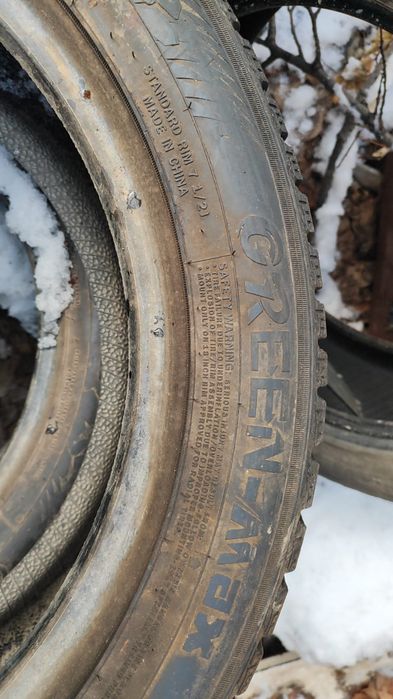 Зимние шины  шины шипы 245