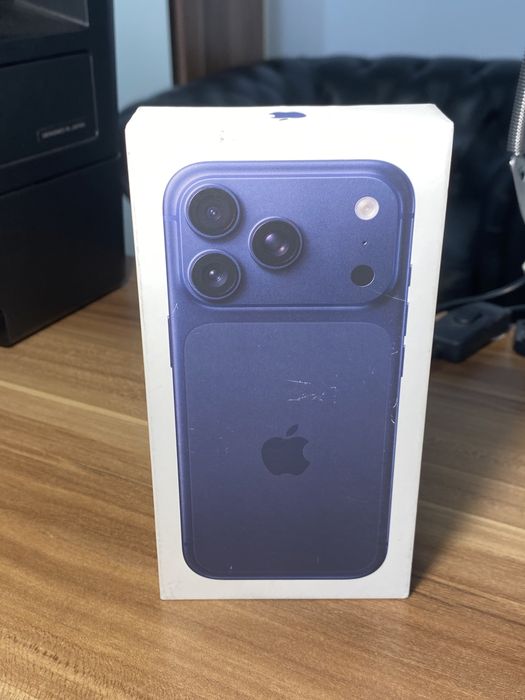 iPhone 17 Pro• 256 GB • Deep Blue