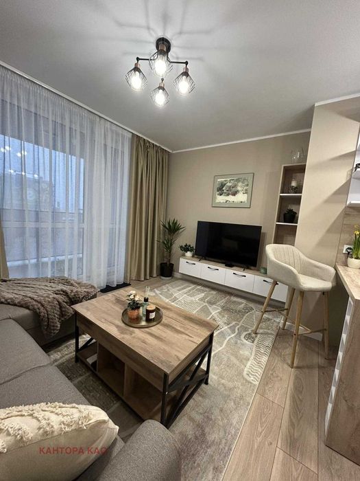 Дава се под наем Двустаен апартамент в София, Лозенец - 80 кв.м за 428.91 € - Снимка #4