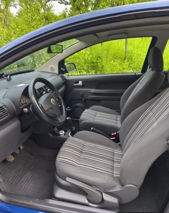 Vând Volkswagen Fox