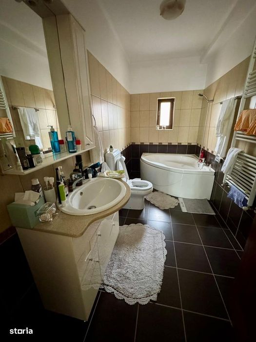 Timisoara, Calea Mosnitei, Vila Noua 450 mp, Zona Kuncz / Plopi.