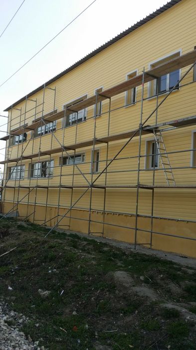 продавам  скеле немско поцинковано .