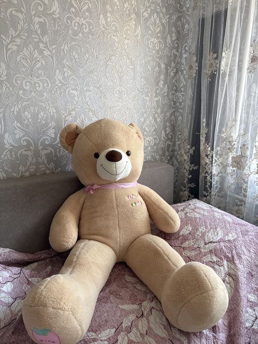 Мишка игрушкаааа, большаяяяя
