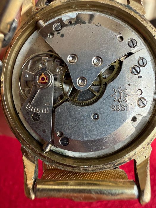 Vând  ceasuri ,junghans ,Swatch