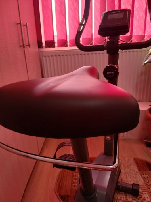 Bicicletă fitness