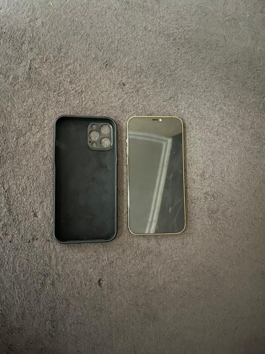 продам IPhone 12 pro max