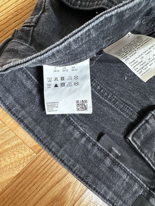 Blugi Hugo Boss