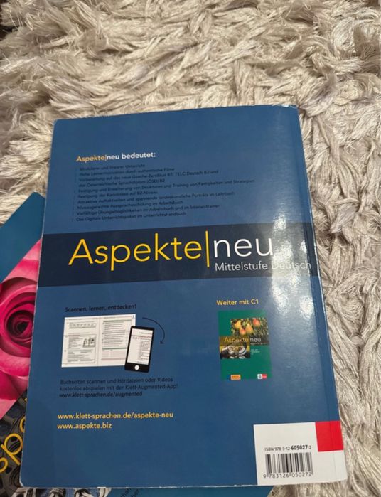 Pachet cărți „Aspekte neu – B2” (cu CD)