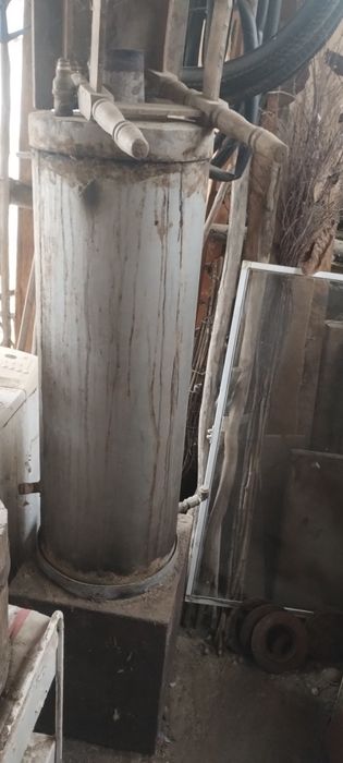 Vând boiler pt fer vechi