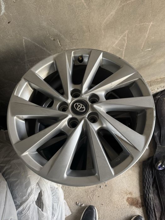 Диски камри 75 подходяд на камри лексус 5/114,3 идиял