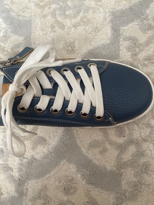 Продам кеды Keddo 38 р .