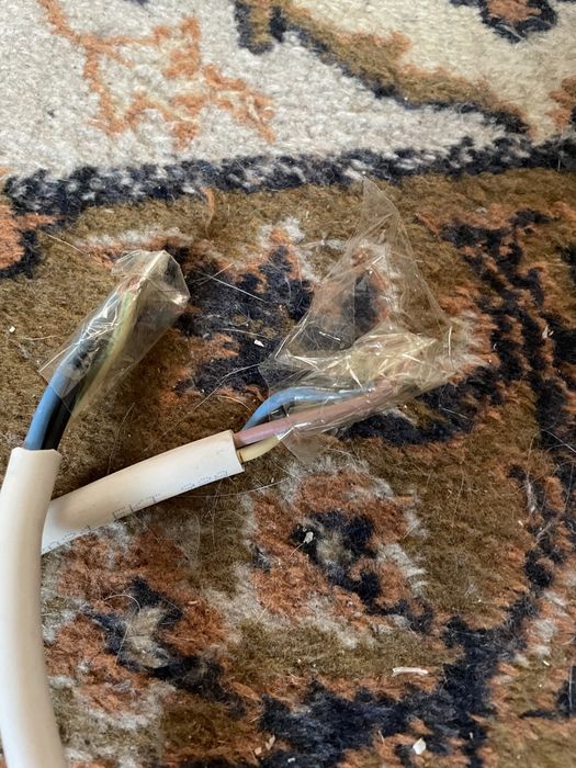 Монтажный комплект на кондиционер.