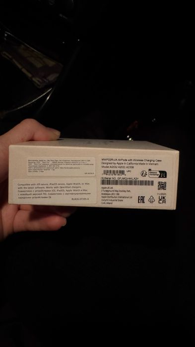 Airpods наушники