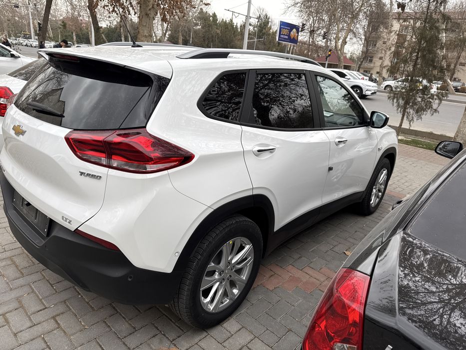 Продаётся Трекер LTZ 2024г пропан газ цвет белый