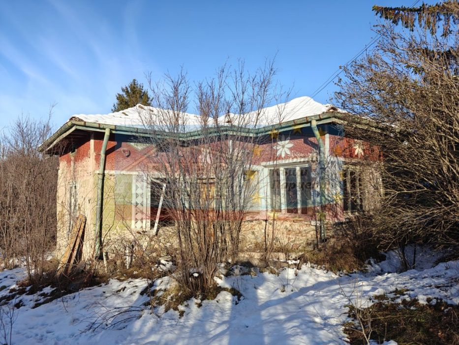 Къща в село Жедна