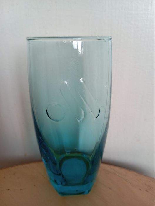 Стаканлар сотилади