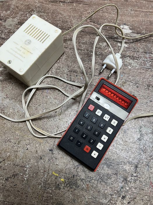 Елка 103p с адаптер, работи