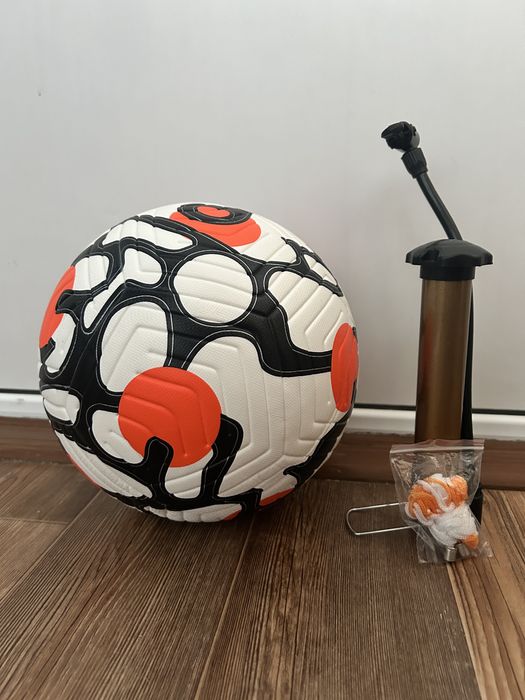 Продается футбольный мяч АПЛ