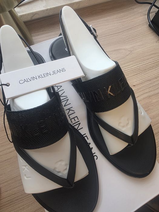 Sandale Dama Calvin Kline Noi cu Eticheta