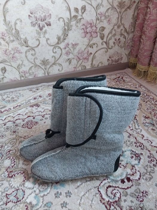 Башмачок тёплый новый