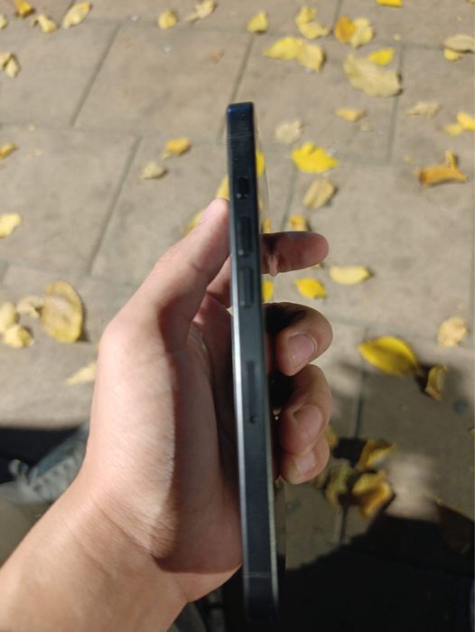 IPhone 15 pro Б/У