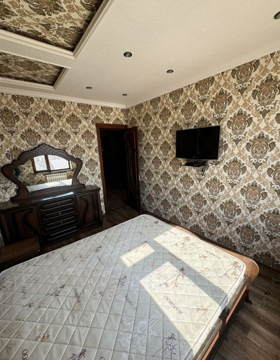 Sergeli Yangi hayot, Simma Hoteldan 1 Km o'tganda 5 metro bor