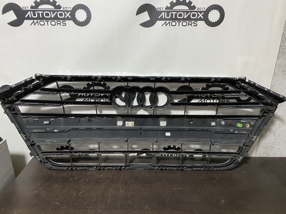 Grila radiator Audi A8 4N nonfacelift an pana la 2021