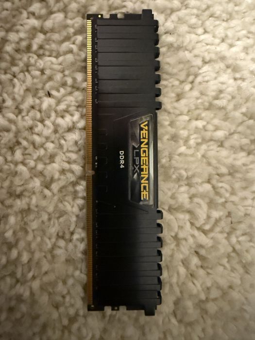 Kit 16gb Ram DDR-4 3000mhz 2