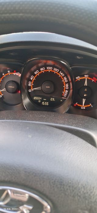 продам ладу веста