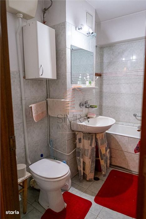Apartament 4 camere decomandat pta. Decebal
