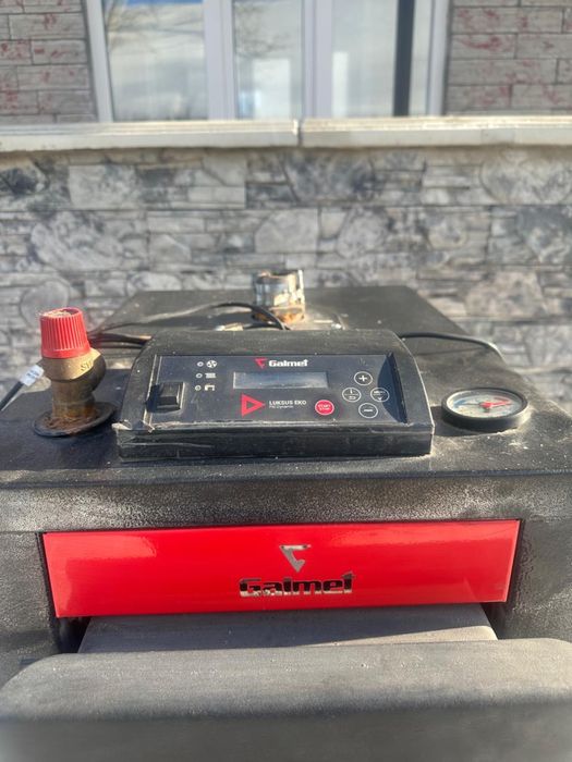 Твердотопливный котел