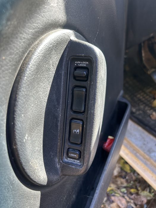 Сузуки Витара 1.6 8в 75кс на части/suzuki vitara 1,6 8v 75ks na chasti