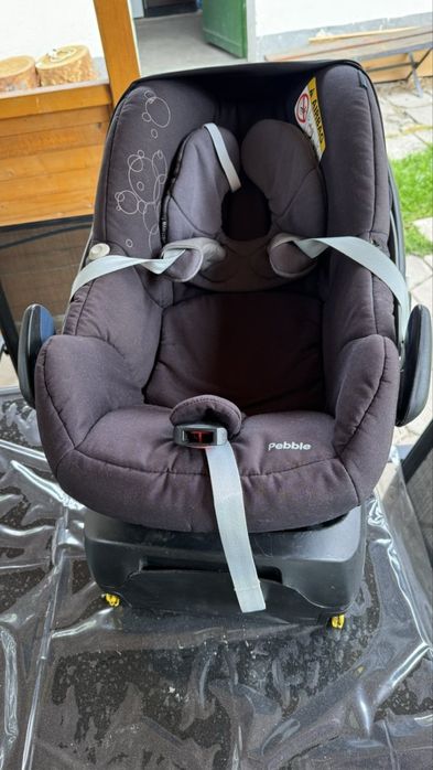 Кошница за кола Maxi Cosi и основа isofix