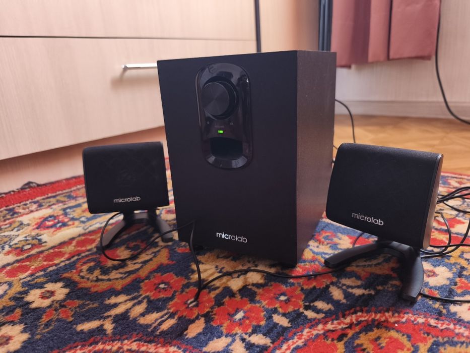 Колонки с сабуфероом продам дар